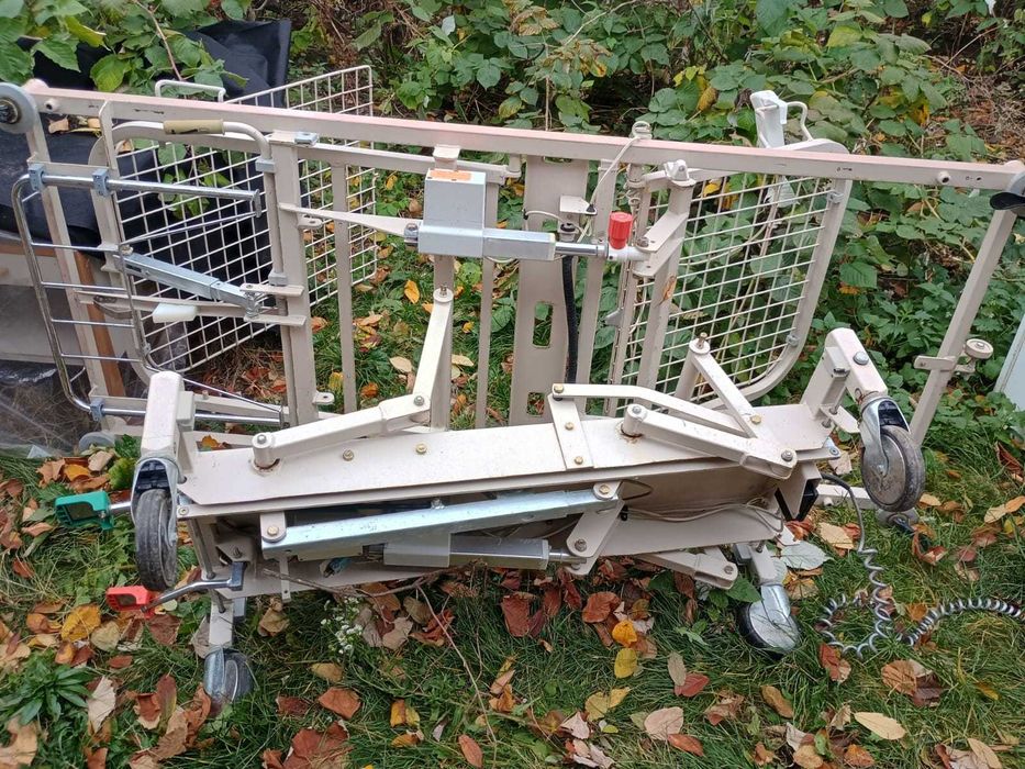 41 Pat electric spital telecomanda/Targa ambulanta spatar reglabil,rot