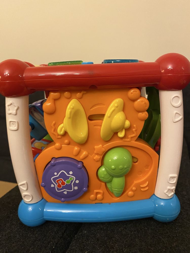 Cub activități pentru bebe cu forme și sunete VTech Baby