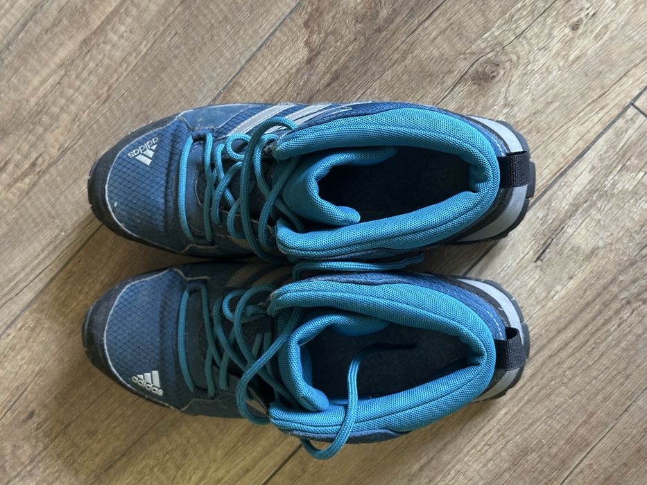 Adidas ботуши детски