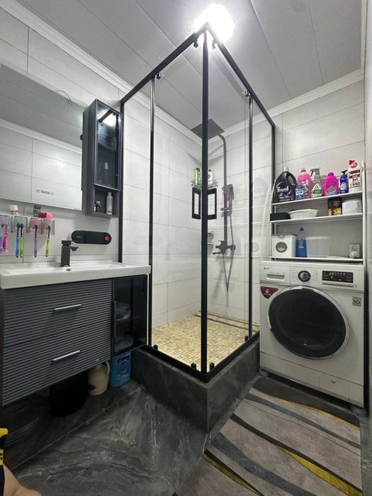 Срочно продаётся квартира 73 кв 4/9/9