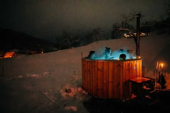 Cabană de închiriat cu ciubar