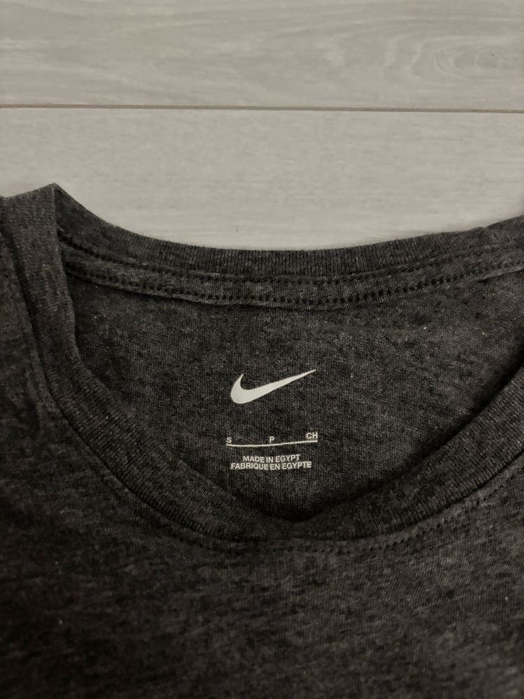 Nike спортна тениска