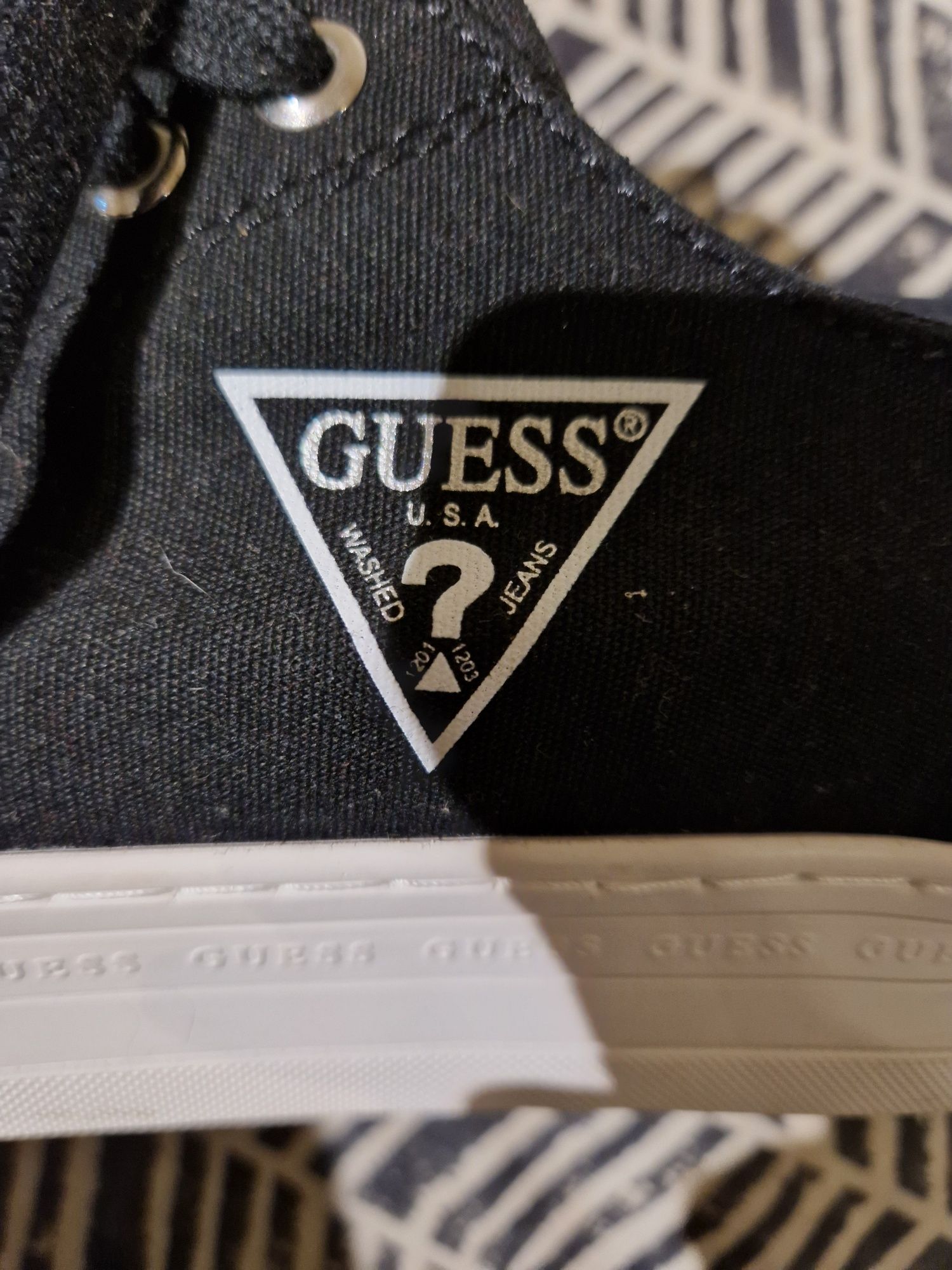 Guess дамски кецки