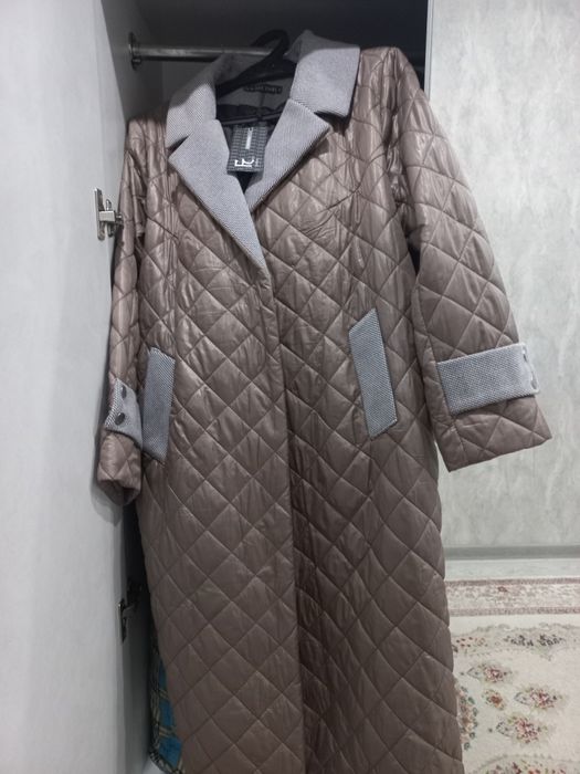 Стеганка плащ новый