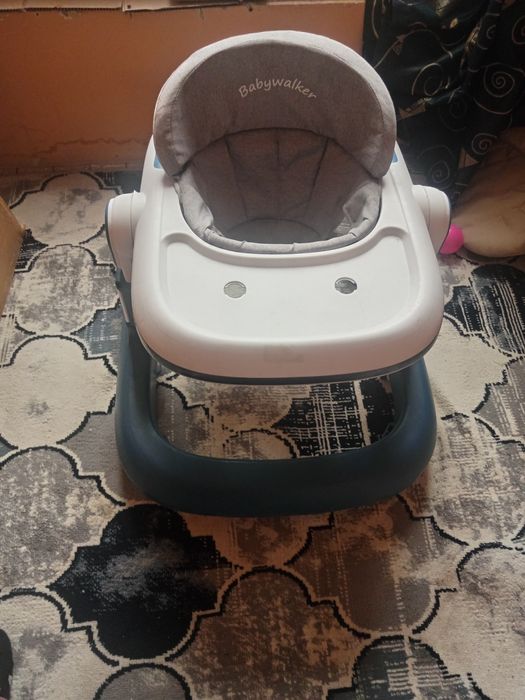 Болалар ун ходинок сотилади