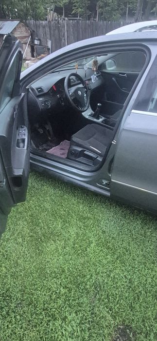 Vând sau schimb detalii in privat