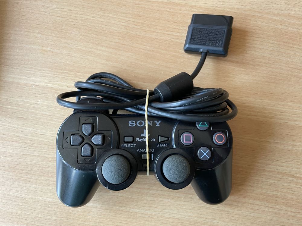 Vand Playstation 2 impecabil, modat, cu jocuri incluse