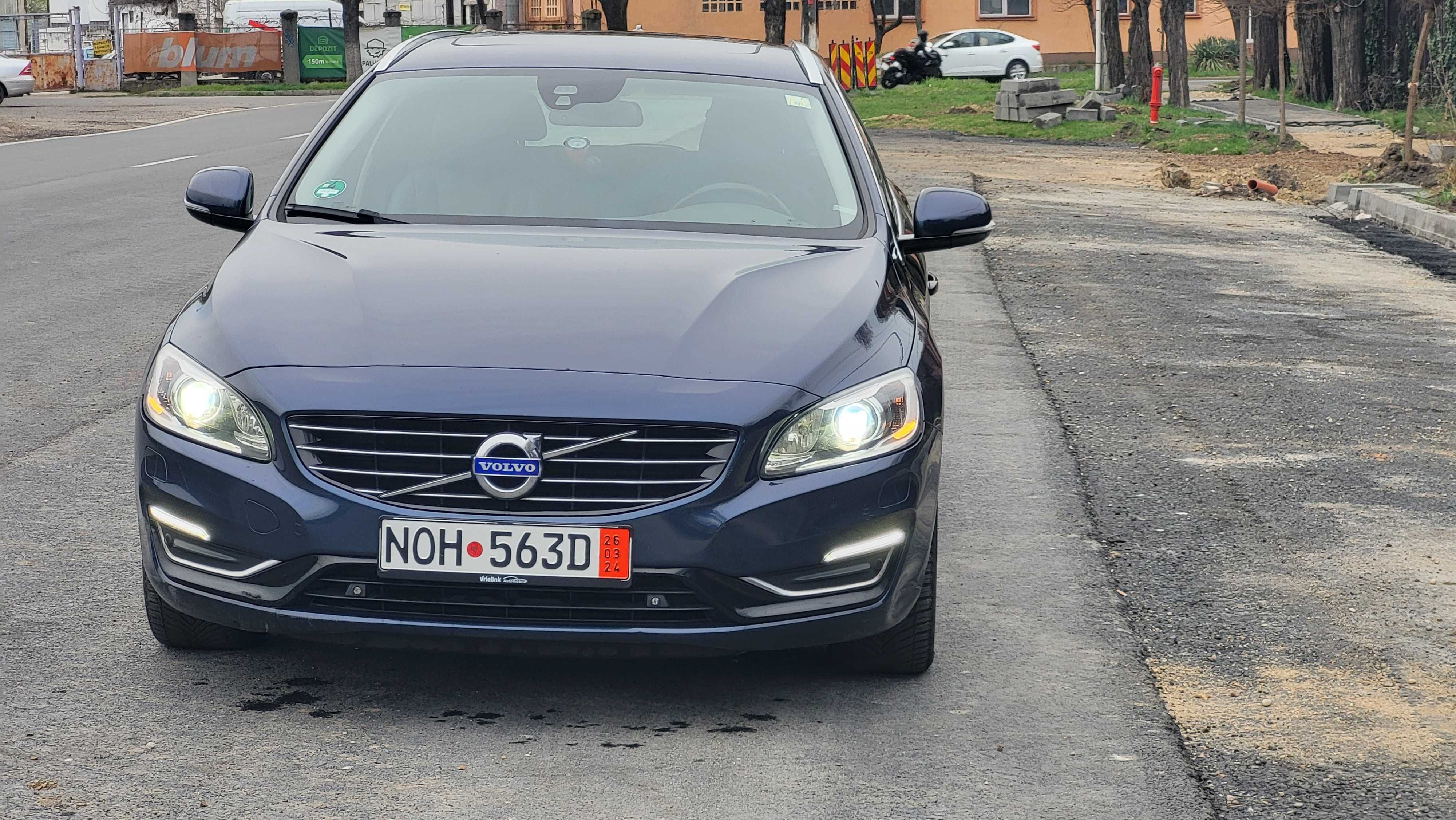 Volvo V60 Plug In Hybrid Summum AWD diesel