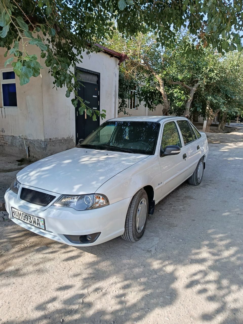 2010yil nexia 2 sotiladi
