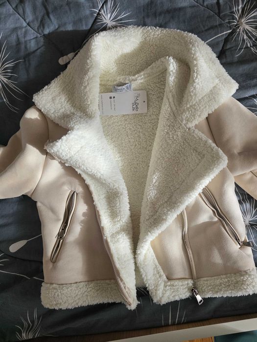 Късо палто от велур