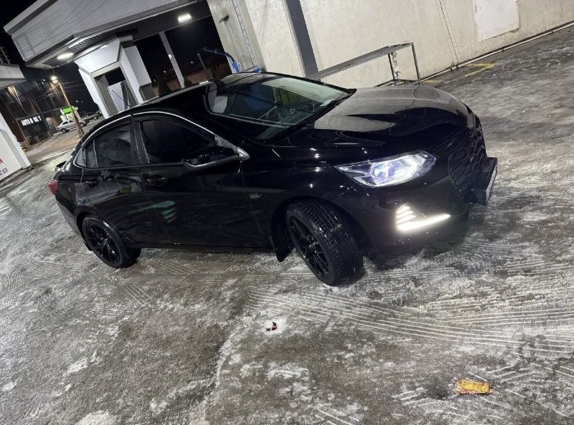 Chevrolet Onix 3 pozisiya