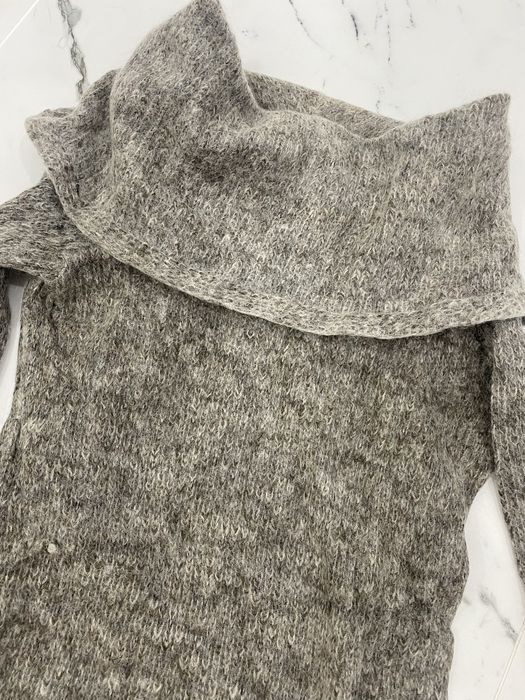 Рокля от вълна Avin