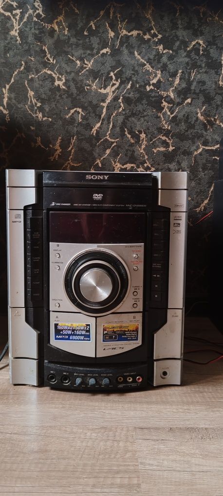 Продаю Музыкальный центр Sony, в отличном состоянии