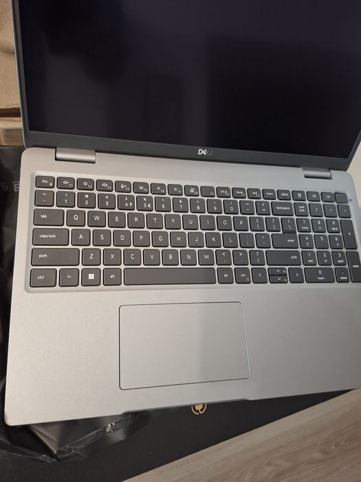 Dell Latitude 5520 15.6" TOUCH, i5 1145u, 16Gb, 512Ss