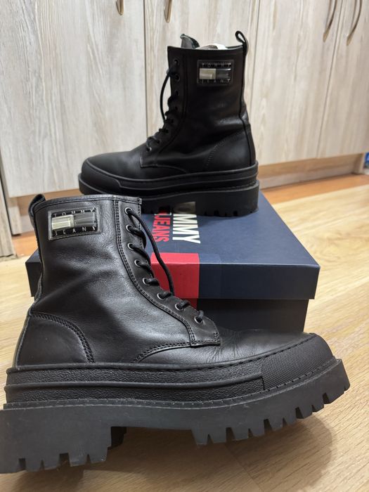 Зимни боти Tommy Jeans