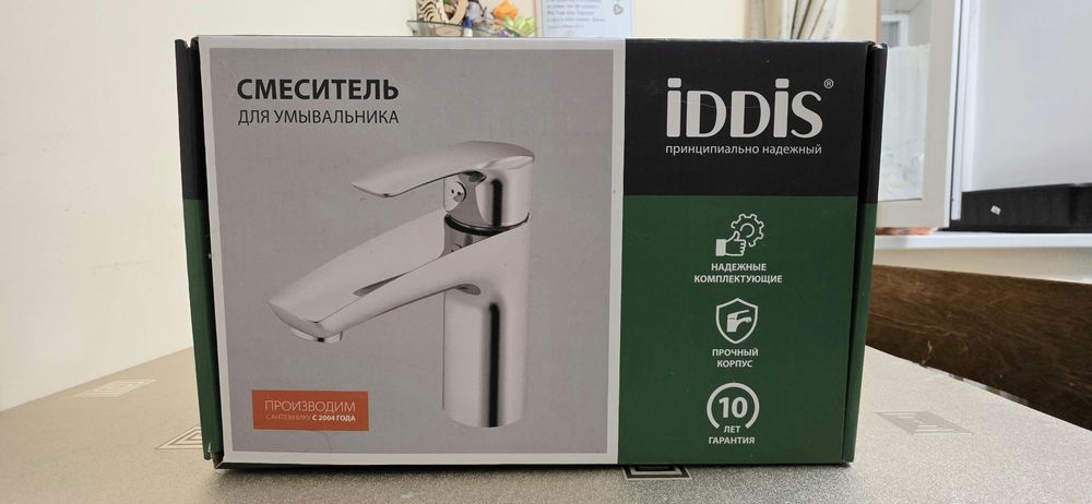 Продам смеситель для умывальника, IDDIS новый в упаковке.