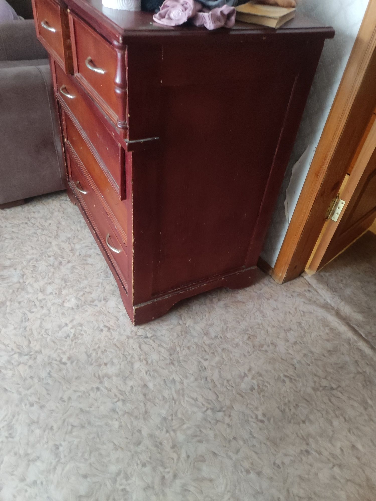 Продам комод глубокие ящики