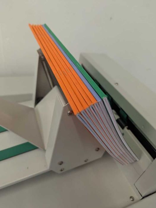 Watkiss/Morgana Automatic Spinemaster ASM – правоъгъгълно прегъване