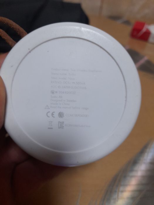 Vind caști bluetooth sudio niva