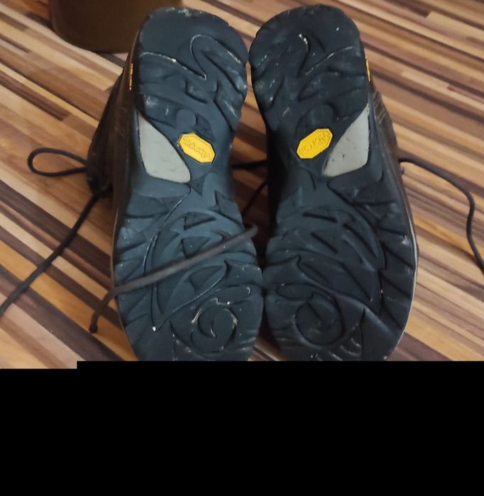 Ghete MEINDL,mărimea 37,5-38