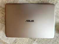 Лаптоп Asus модел UX305L на части