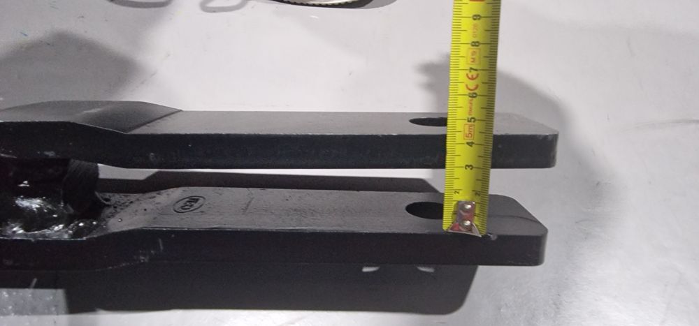 Tirant lateral vertical tractor stabilizator întinzător cu reductor fo