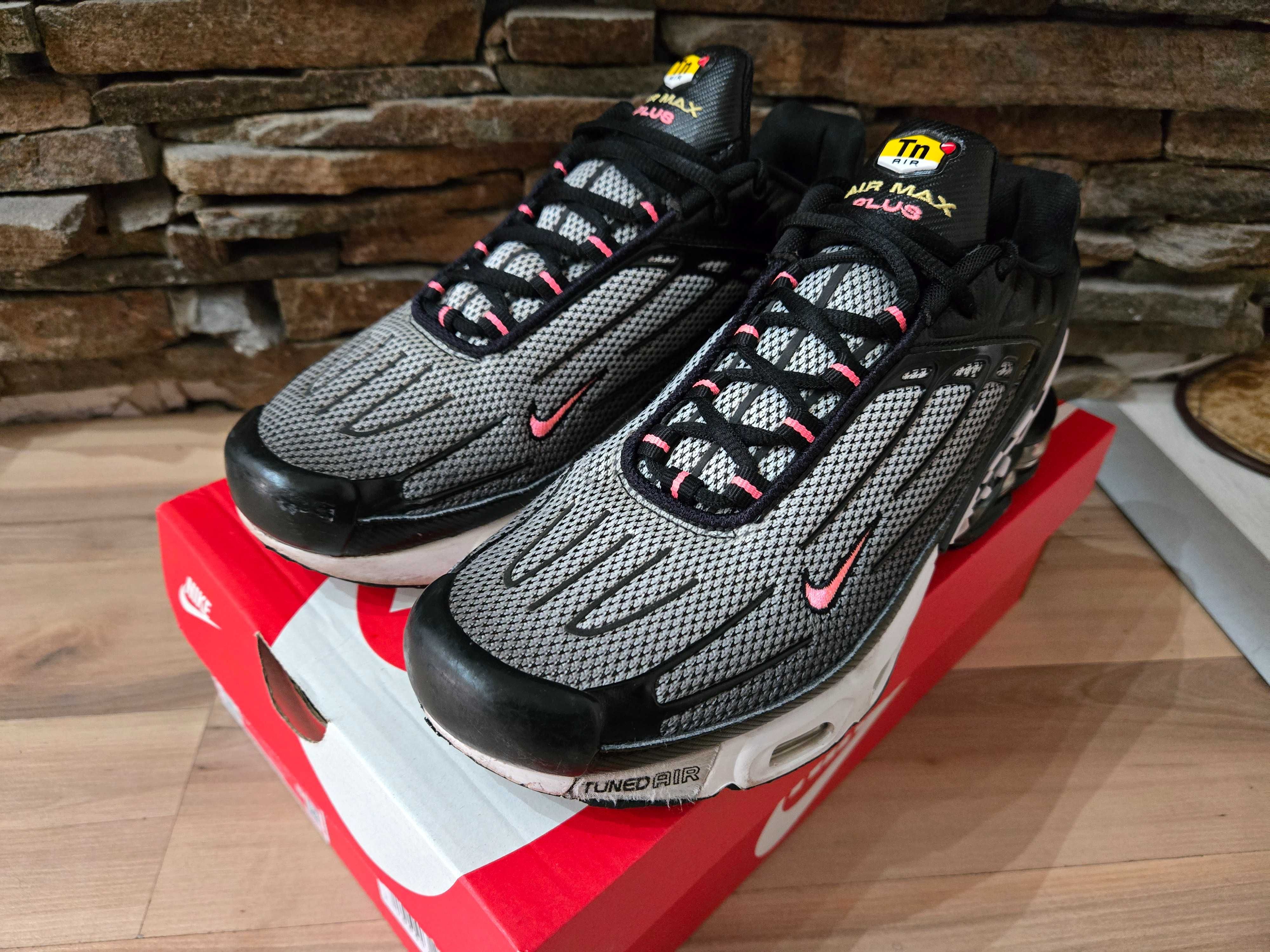 Маратонки Nike Air Max Plus / N-42 Отлично състояние