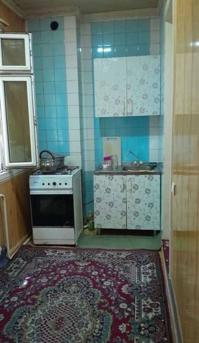 Квартира на Ц13-Динамо  3/1/4 общ пл 70м+подвал+парковка