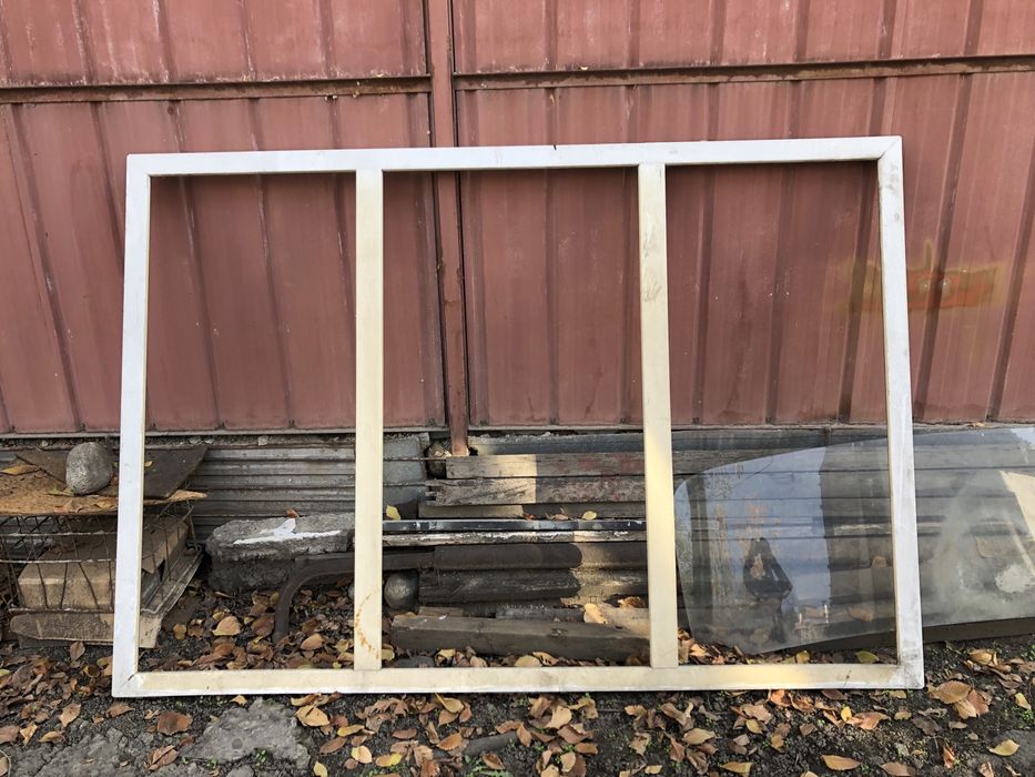 Продам. Пластиковые окна б/у.