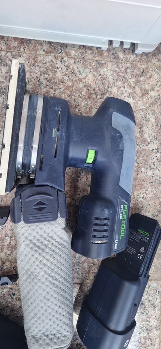 Festool slefuitoare pe acumulatori