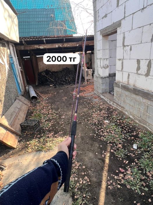 рыболовные вещи есть еще много по мелочам если хотите увидеть приходит