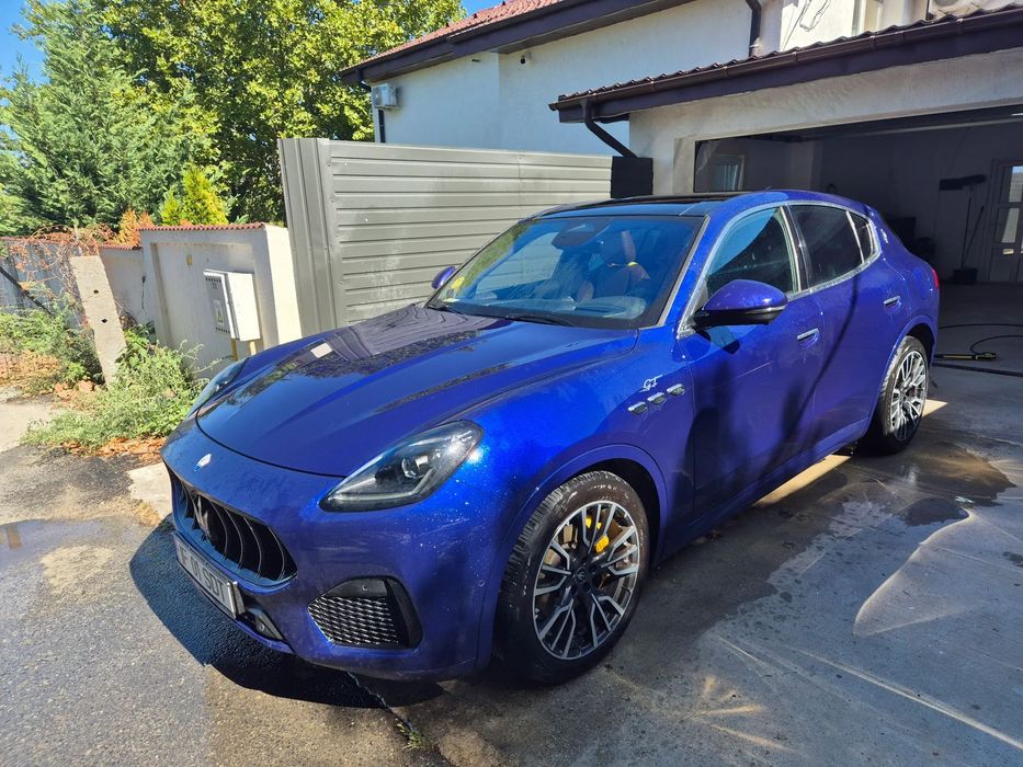 Maserati Grecale TVA deductibil, cumparata de la Auto Italia, tinuta in garaj, GT