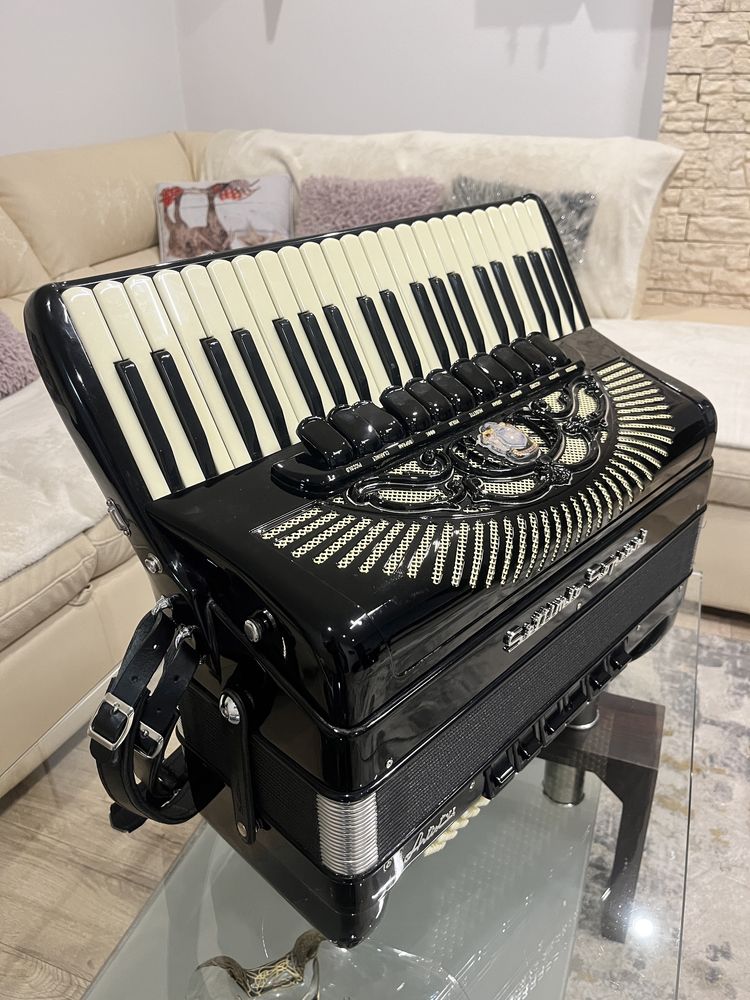 Vând acordeon Settimio Soprani Artist VI
