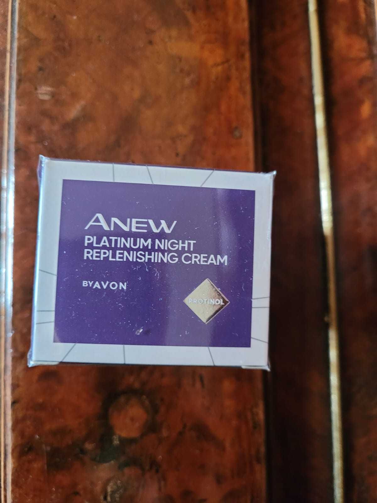 crema de noapte Anew Platinium cu Protinol Avon