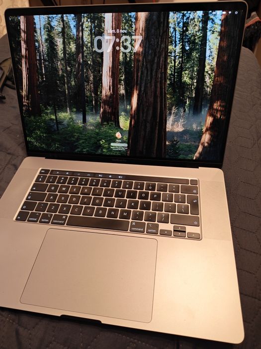 Laptop Apple Macbook Pro i7 16inch din 2019