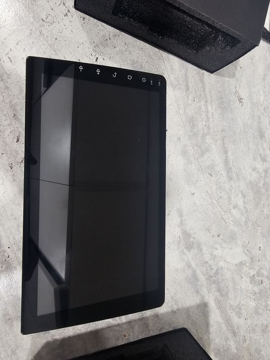 Андроид на ларгус