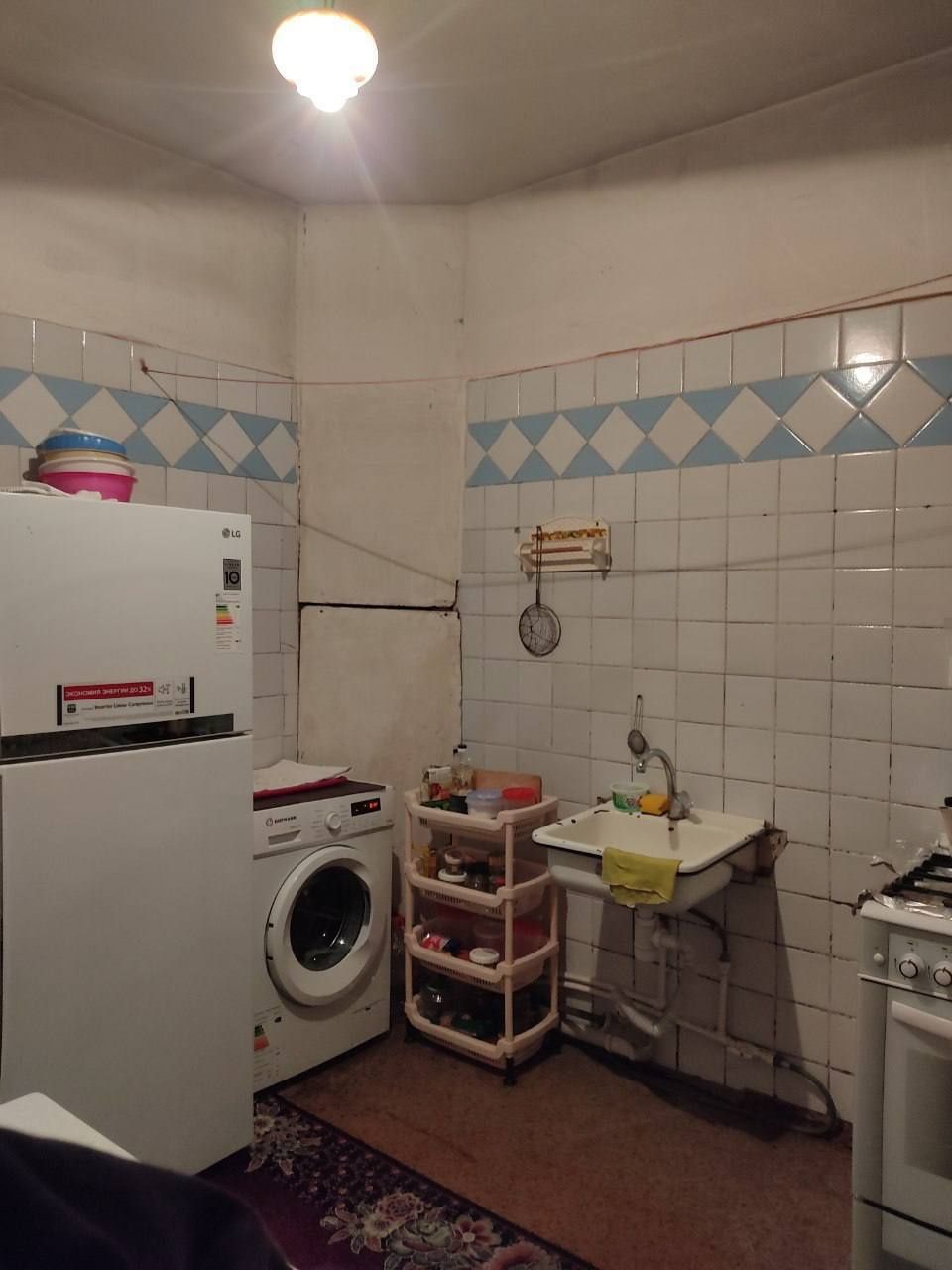 Срочно продаётся квартира в Карасу 1!