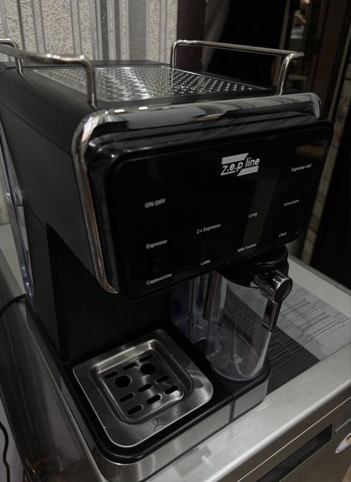 Кофемашина UL-6803