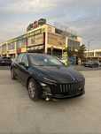 Hongqi eqm5 2025 yil nomer taqilgan