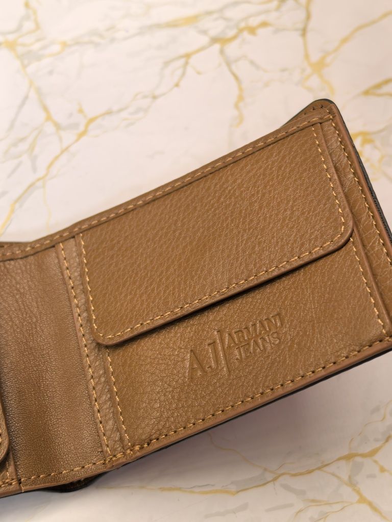 Emporio Armani портфейл
