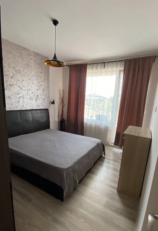 Дава се под наем Двустаен апартамент в Пловдив, Остромила - 74 кв.м за 470 € - Снимка #2