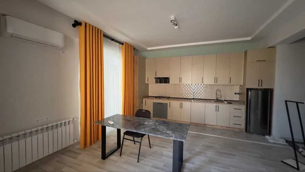 Zarafshon City — современная 2-ком квартира в Яккасарае, район Бобура;