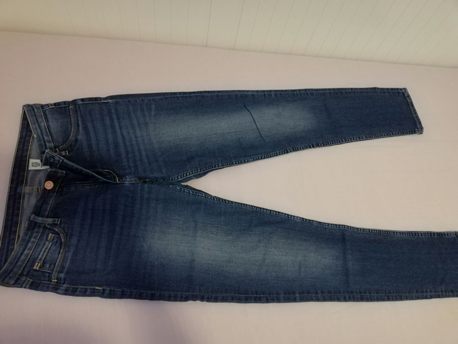 Blugi de firma pt fete 12-14 ani