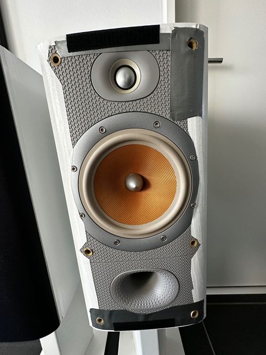 Bower & Wilkins DM602 S3