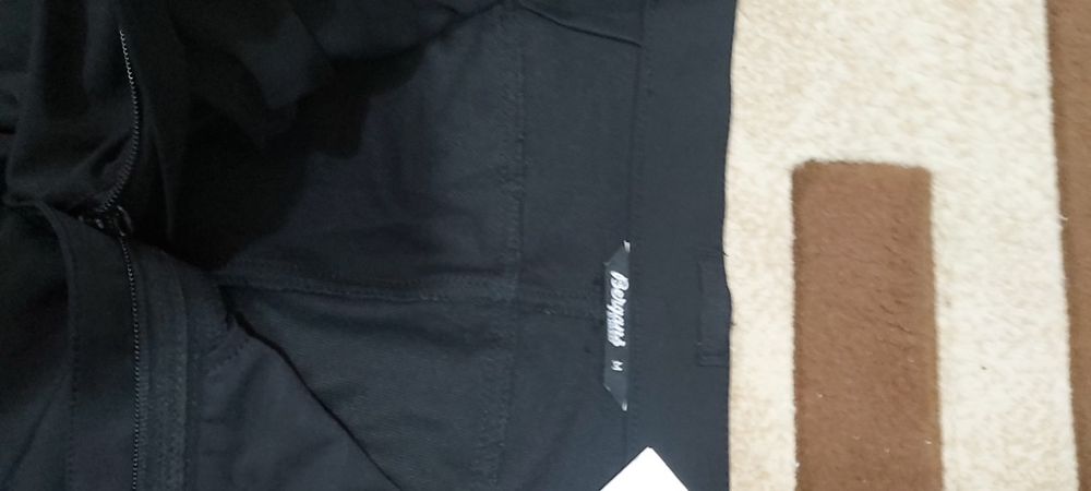 vând pantaloni Bergans of Norway