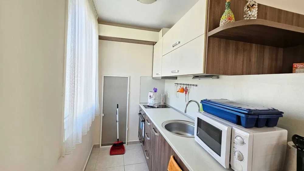 Дава се под наем Двустаен апартамент в Поморие - 50 кв.м за 500 € - Снимка #3