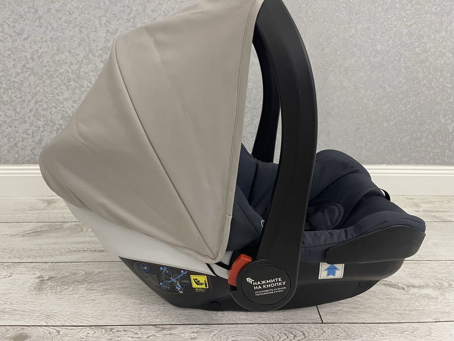 Детское автокресло