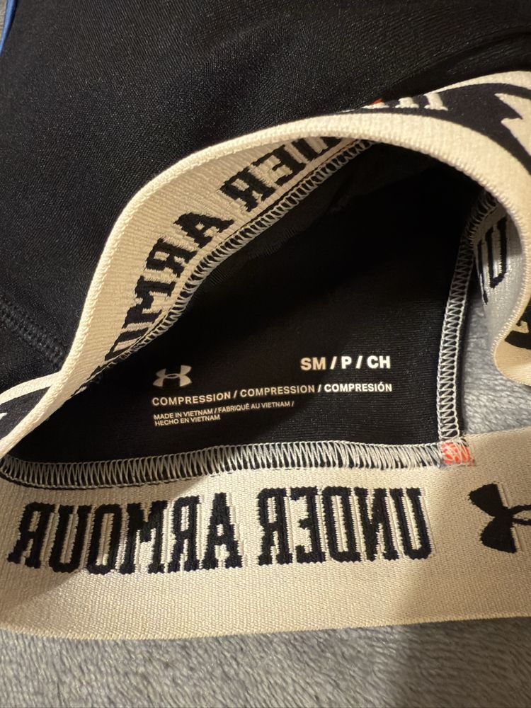 Бюстие Under Armour