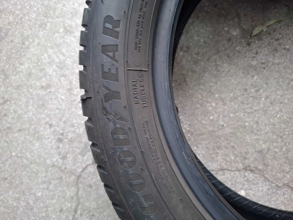 4 Всесезонни гуми Goodyear 205/55/17 DOT21 7mm