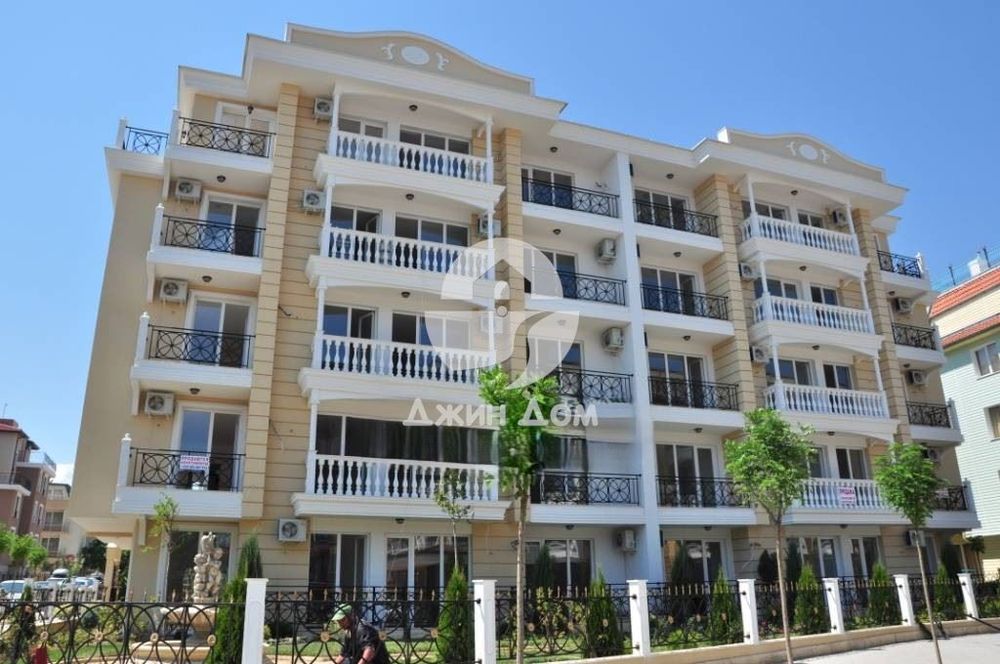 Двустаен апартамент с ГЛЕДКА МОРЕ във Вила Катерина, с.Равда